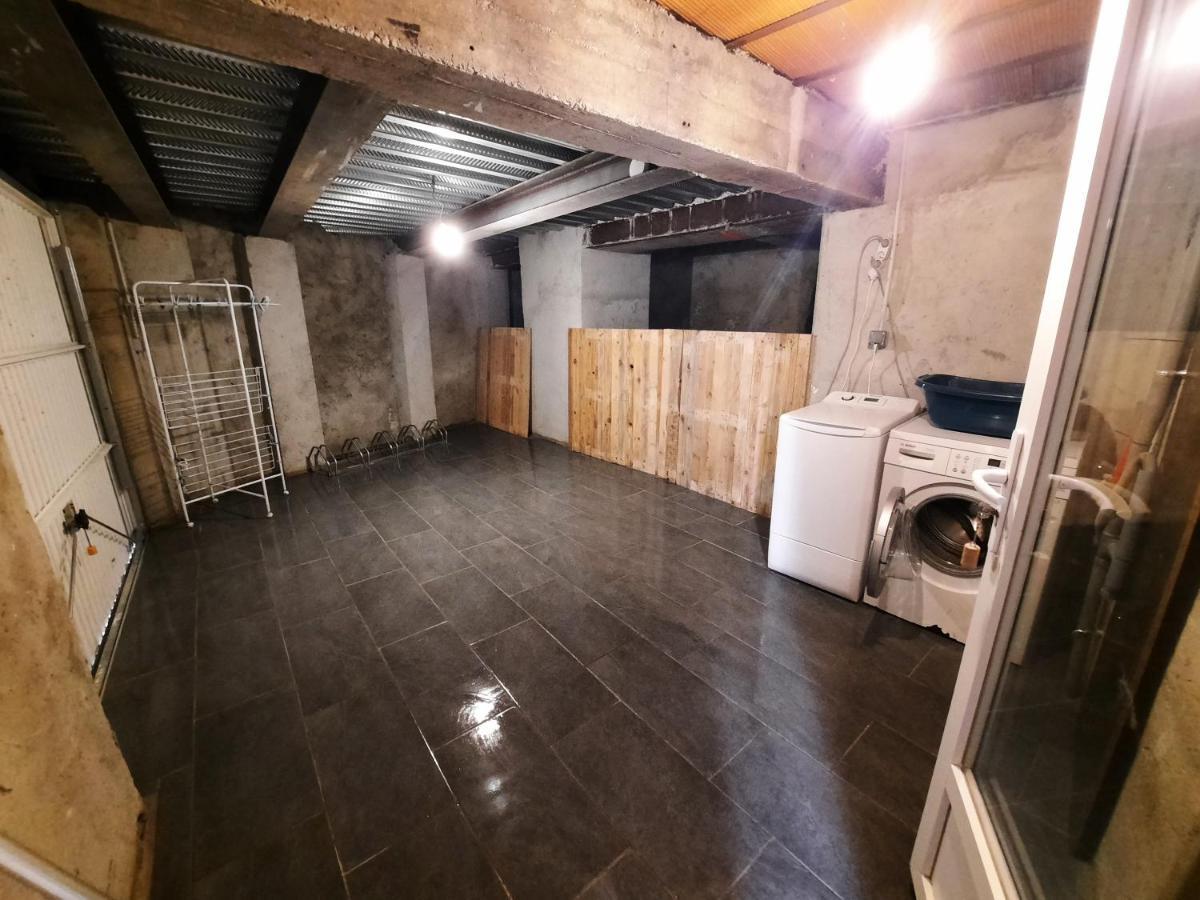 La Bonbonniere Gite De Charme Avec Jacuzzi Malaucene Bagian luar foto